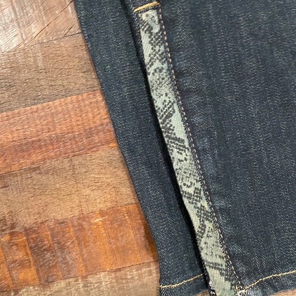 New! Pilcro High Rise, dark denim with zipper on legs. Size 31 - Picture 3 of 5